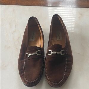 Mezlan Brown Suede Loafers